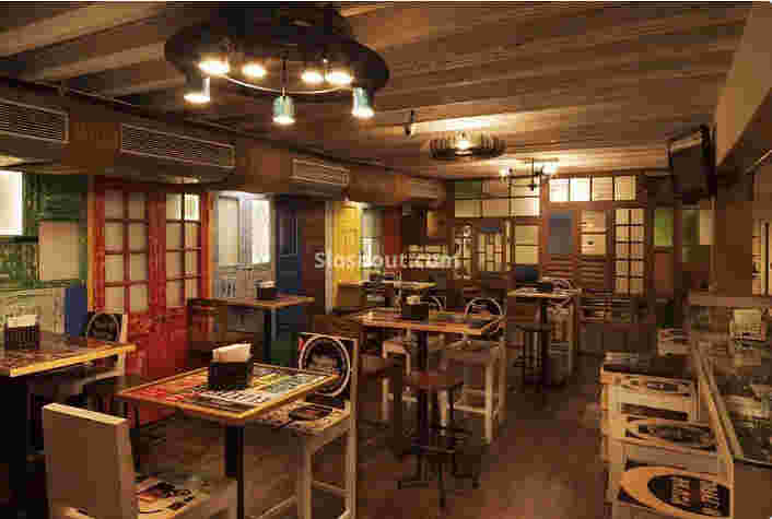 Interior of the bar terminal Fort