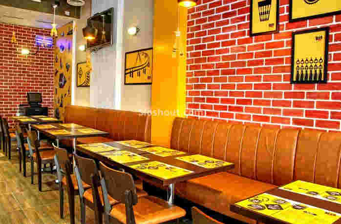 Interior of the beer caf   Majiwada