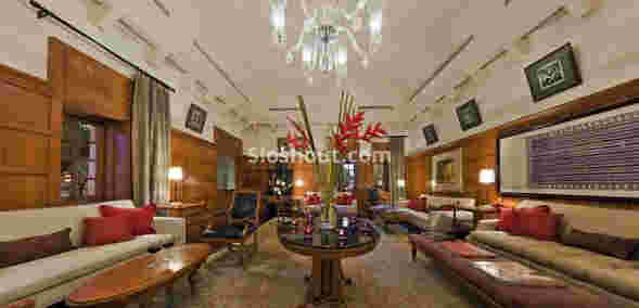 Interior of the rajwada library bar - the oberoi rajvilas Agra Road