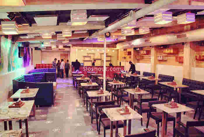 Interior of trioz Vile Parle West