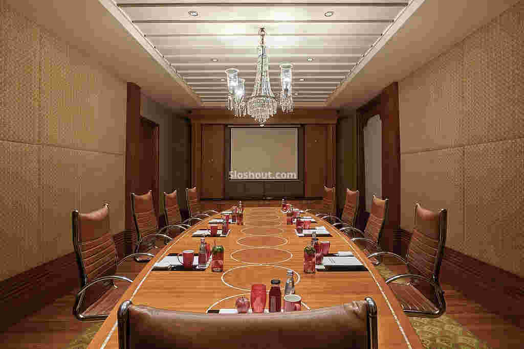 Parties Pictures of Boardroom - Marriott