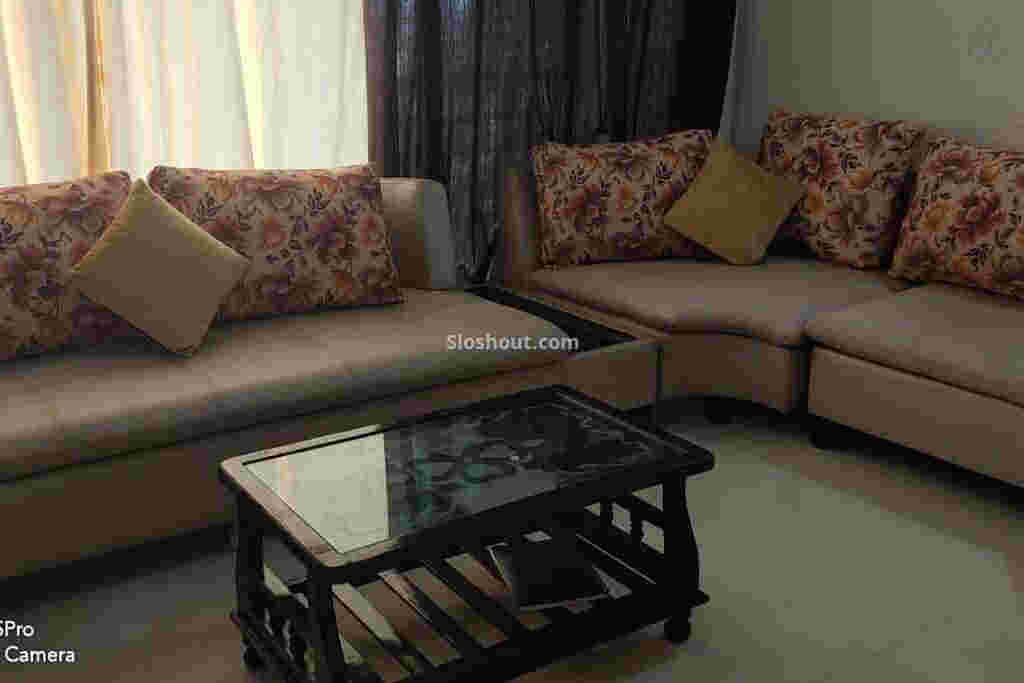 Parties Pictures of House 9856MU