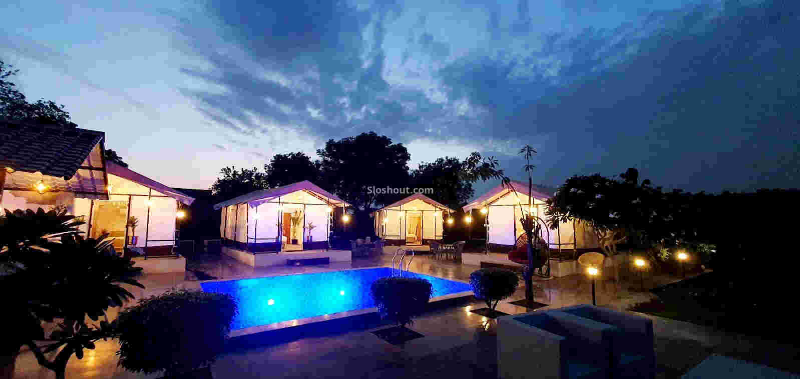 Rooftop Ambience Farmhouse 3232