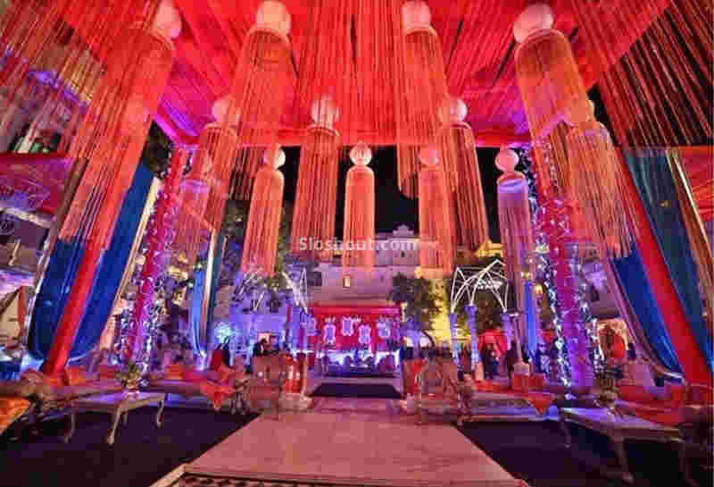 Rooftop Ambience The Golden Tree