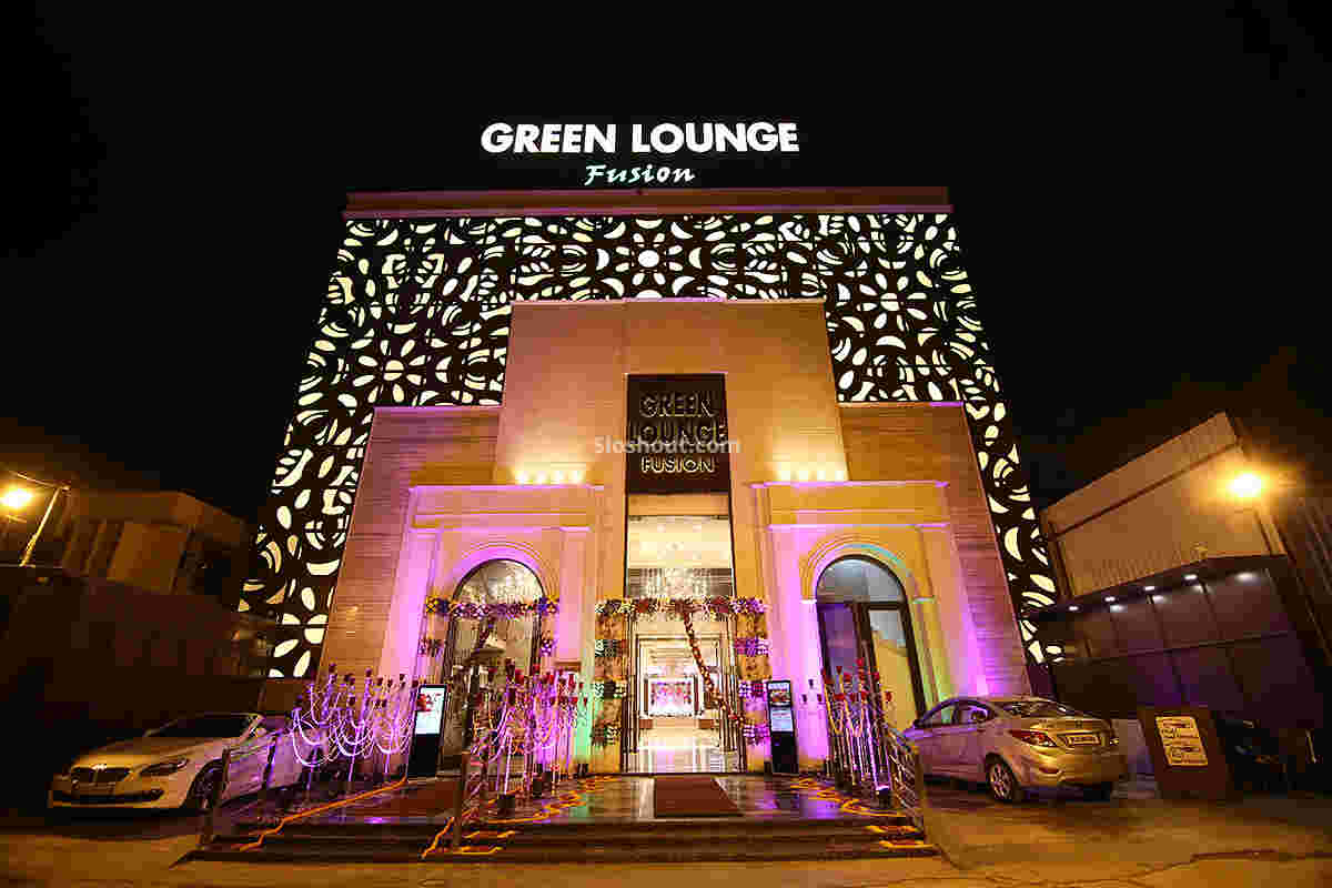 Seating Area of Green Lounge Fusion