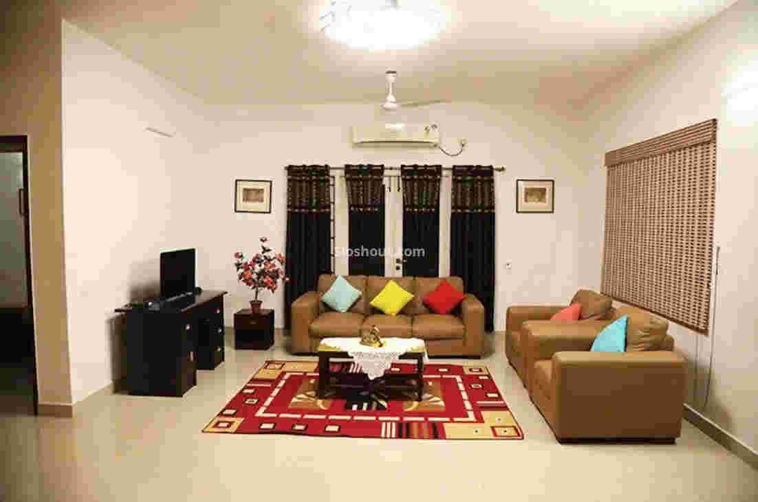 Seating Area of House 5643