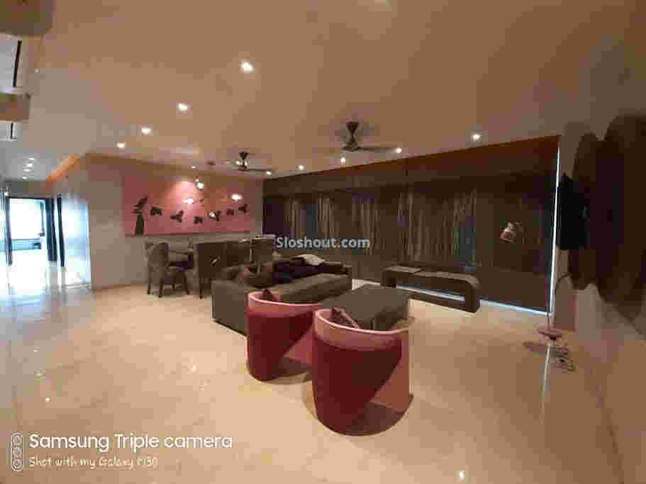Seating Area of House 8162MU