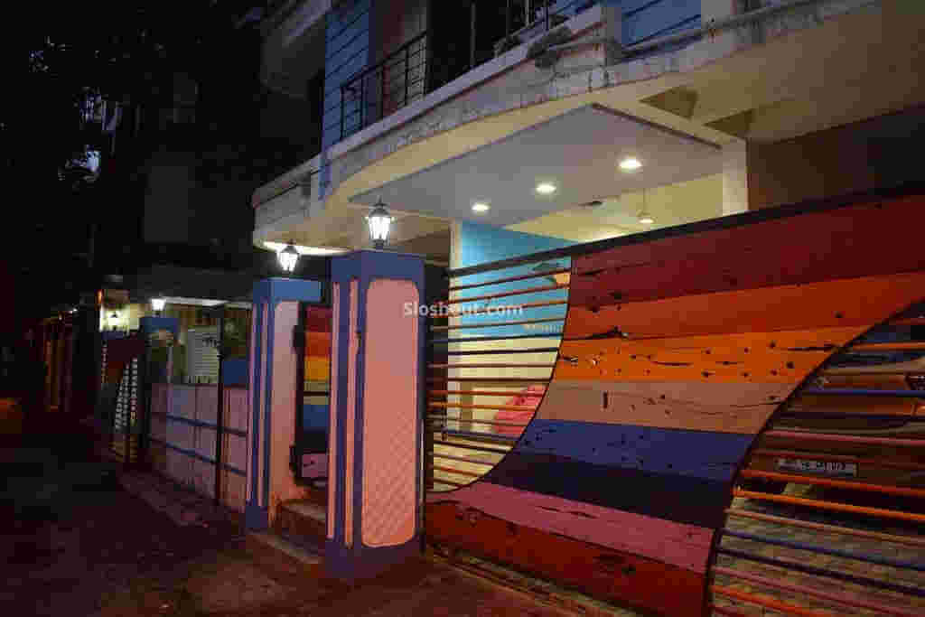 Seating Area of House 8191MU