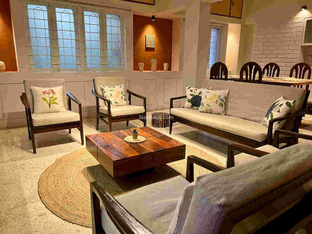 Seating Area of House 8464 PU