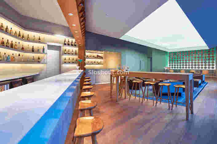 Seating Area of Tipple - Vivanta by Taj