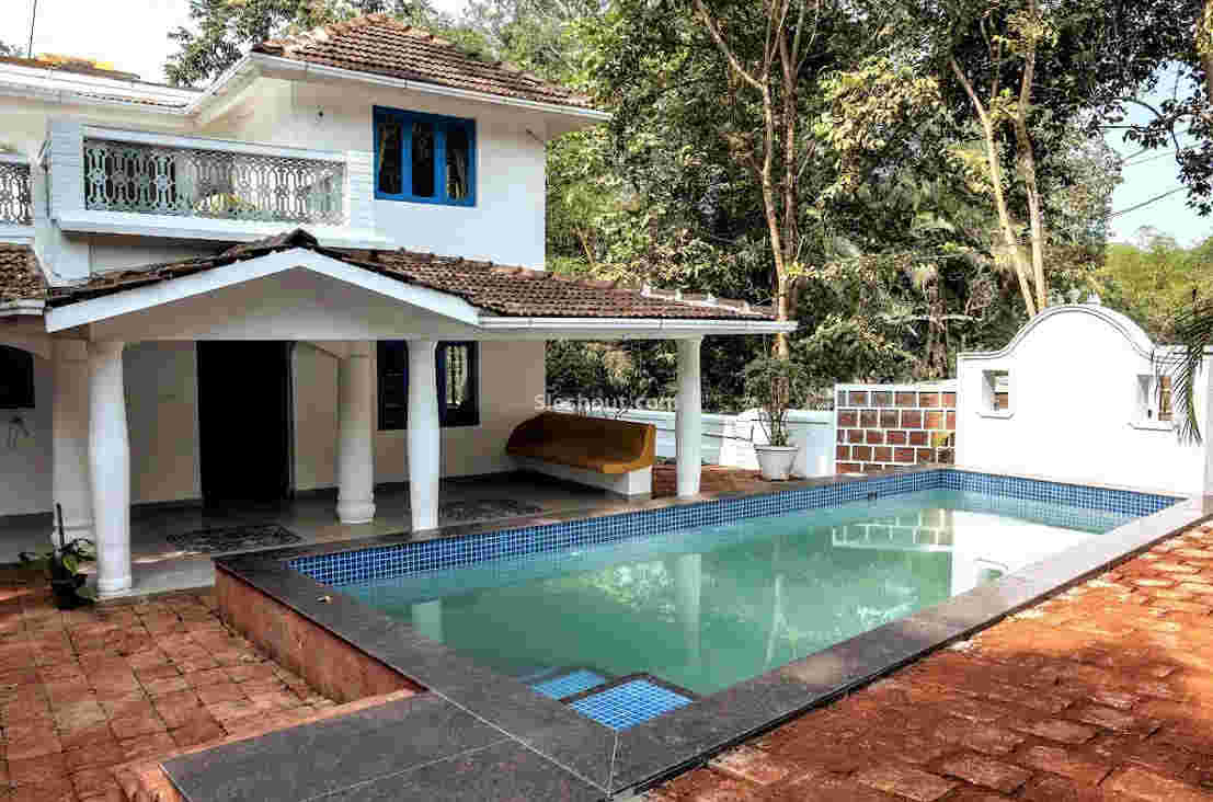 Terrace Area at Farm 2581