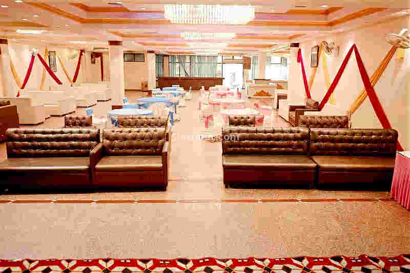 Terrace Party at Jageer Palace
