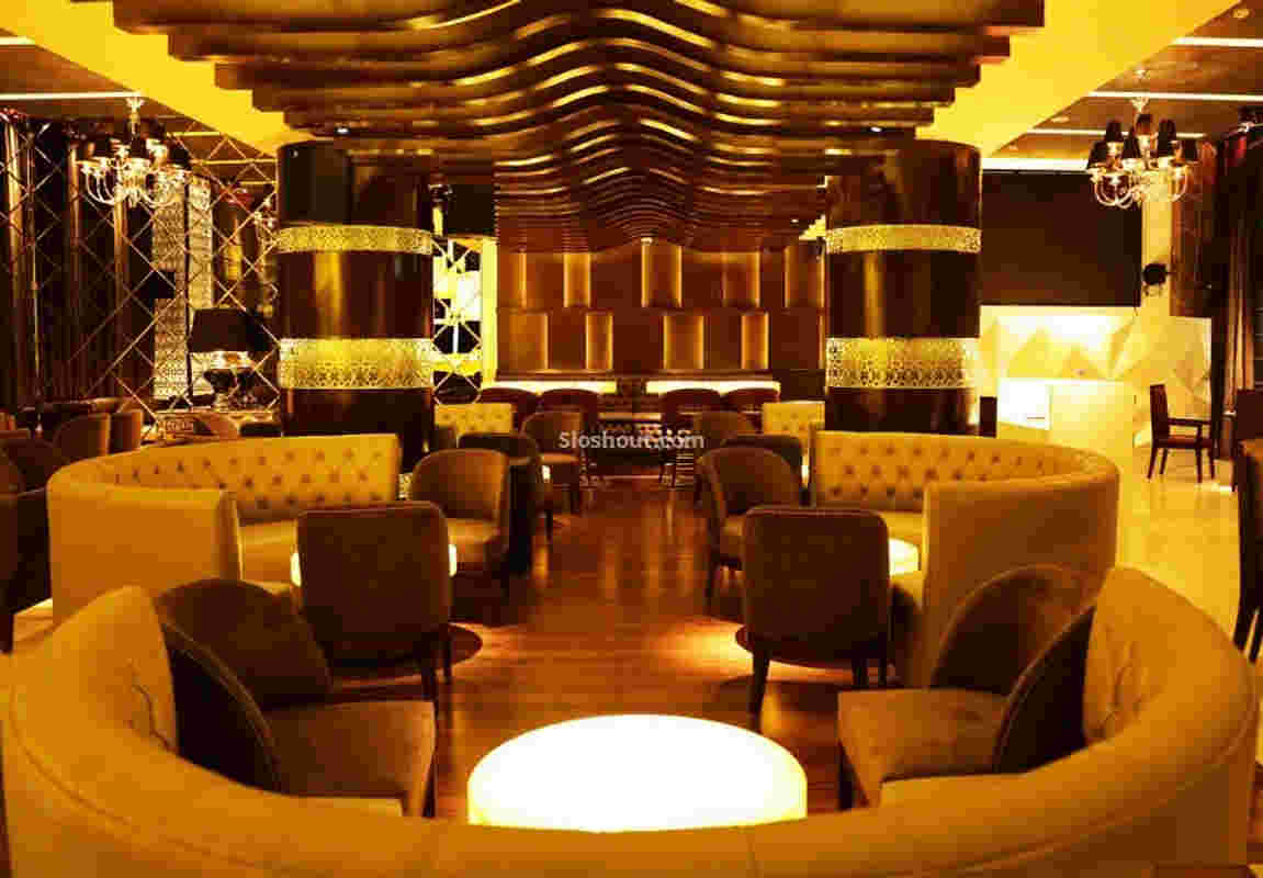 Terrace Party at Kings Forth Hotels