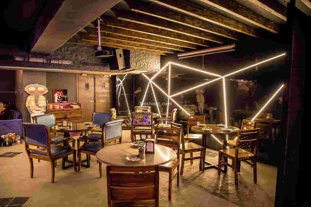 Theme Party at Pub Ji