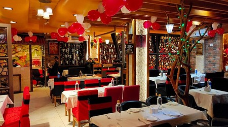 Ambience of Captain's Resto Bar
