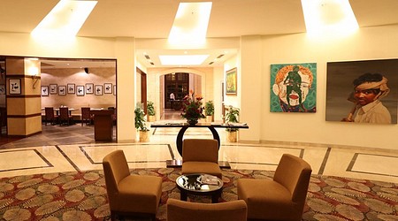 Ambience of Club 5