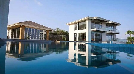 Farm 9874 | Farmhouse in Sector 15, Faridabad