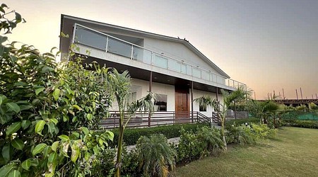 Ambience of Farmhouse 2324