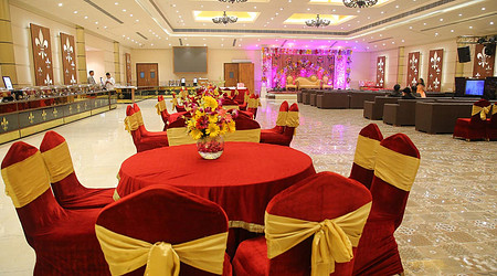 Ambience of Green Lounge North