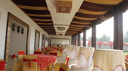 Ambience of Le Foyer