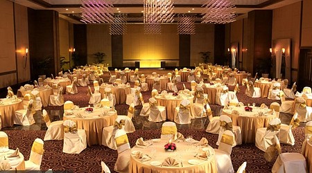 Ambience of The Retreat Hotel