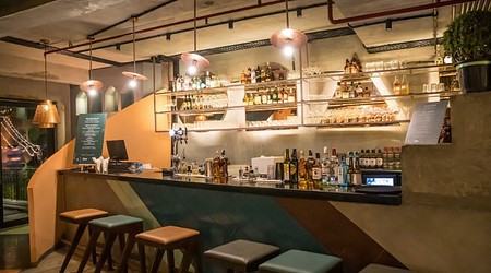 Unlocked  Bar Kitchen | Restaurants in 32nd Avenue, Gurgaon
