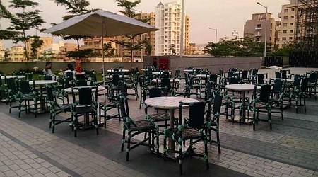 apache high street a perfect corporate party place