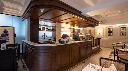 Bar Area at Cafe Noir