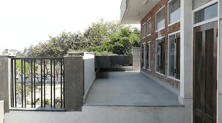 Bar Area at Farm 5090GD