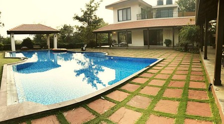 Farm 8604 | Farmhouse in Sector 21, Faridabad