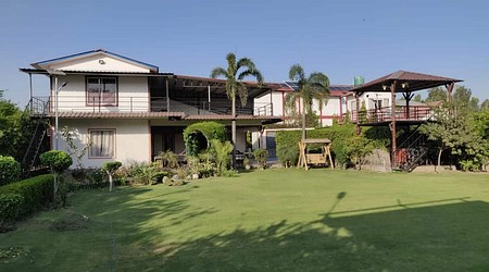 Farmhouse 300 | Farmhouse in Sector 135, Noida