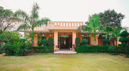 Farmhouse 303 | Farmhouse in Kapashera, Delhi