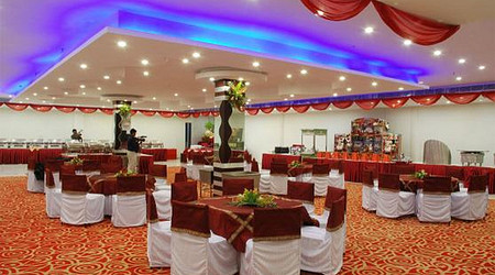 Bar Area at Feather Banquet