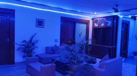 Bar Area at House 6554