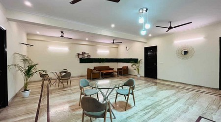 Bar Area at House 821