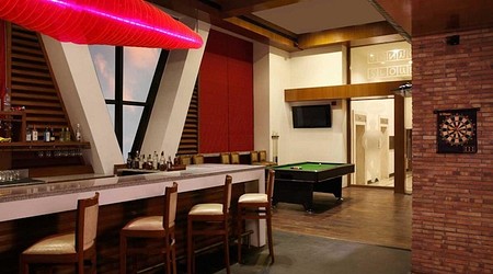 Bar Area at Lemon Tree Premier
