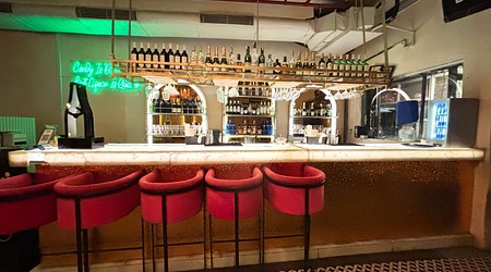 Bar Area at Noiz Ansal Plaza