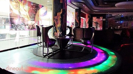 Birthday party at 9 mars lounge Indirapuram