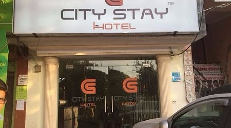 Birthday party at City Stay Hotel Sector 22