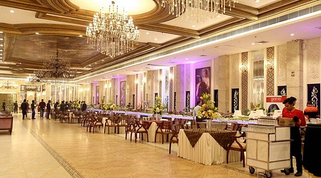 Crowne Plaza | Banquet Halls in Okhla, Delhi