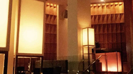 Birthday party at six degrees - the leela mumbai Chakala