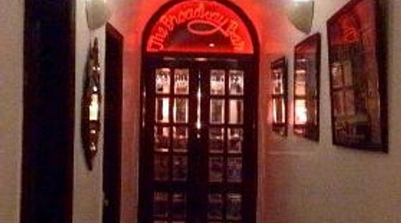 Birthday party at thugs - hotel broadway Daryaganj