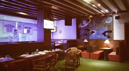 Birthday party at turf pub Thiruvanmiyur