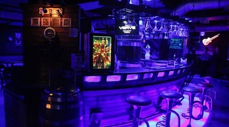 blue club and lounge a perfect corporate party place