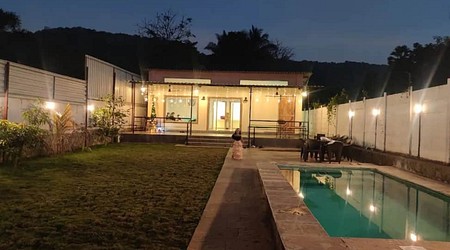 Farmhouse 5613 | Farmhouse in Sector 26, Noida