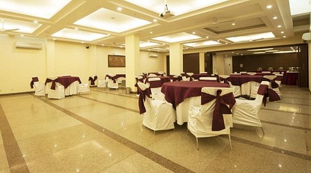 Bollywood Theme Party at Hotel Alpina