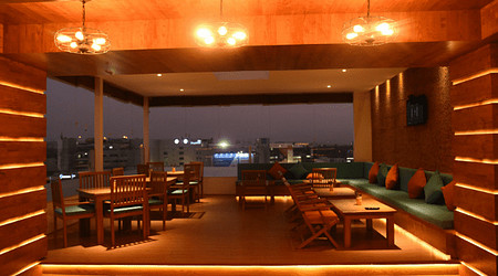 Bollywood Theme Party at quench bar