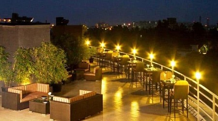 Bollywood Theme Party at sky lounge bar - svenska design hotel