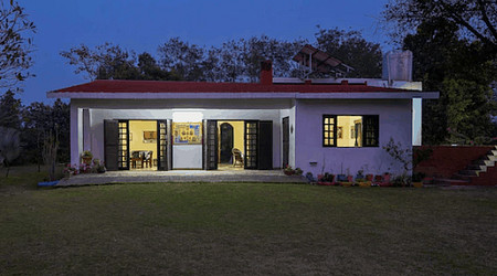 Villa 296 | Villas in Sector 18, Noida