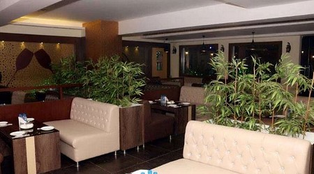 cube bar a perfect corporate party place